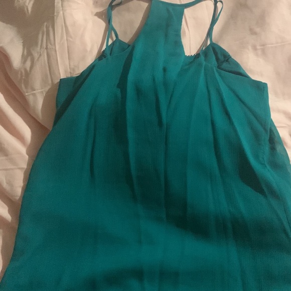 Studio Y beaded emerald green top. Size medium - Picture 3 of 4